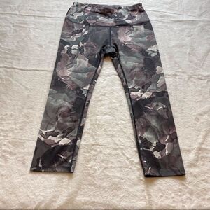 Apana Size Small Leggings